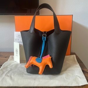 Brand New Hermes Picotin 22 Noir Clemence
